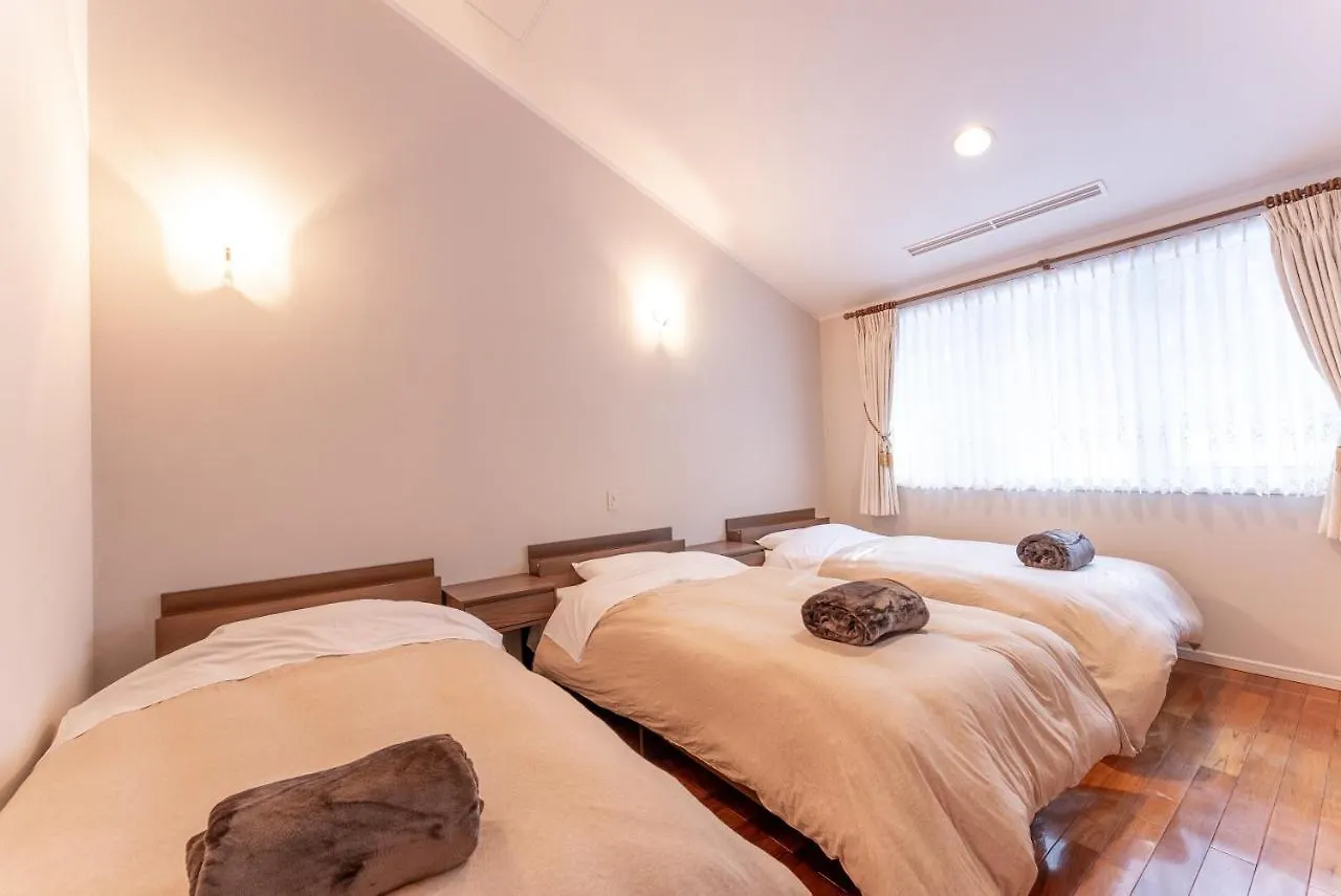 Noel Hakone Gensen Villa 0*,